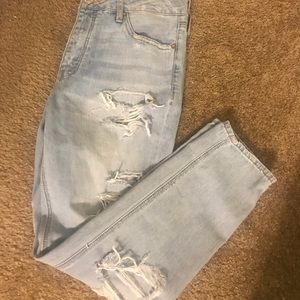 American eagle tomgirl jeans